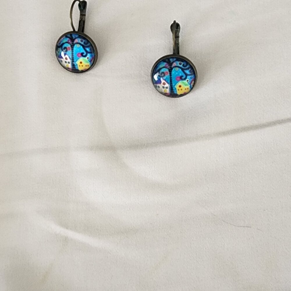 Cute earings - Picture 2 of 5